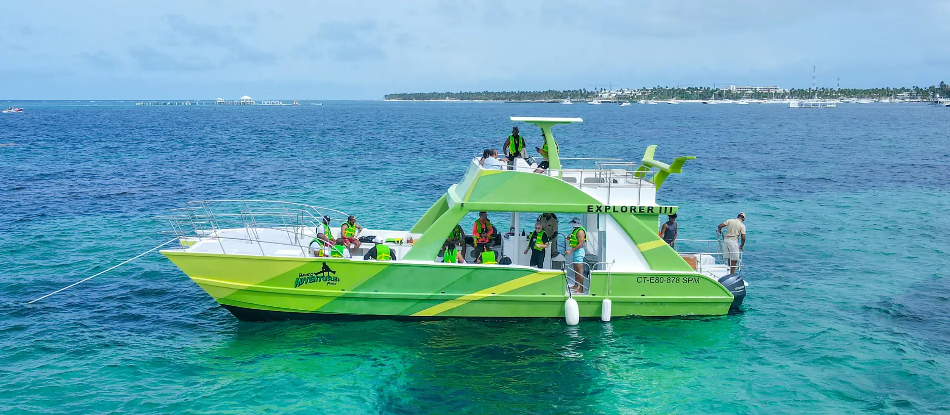 Combo mar y tierra parque aventura Bavaro: Party Boat en Punta Cana